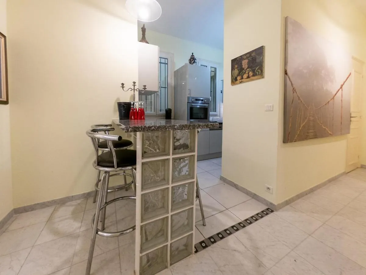 Bh - Riviera Capitol - Luxury 2 Rooms 4 People Nice 0*,  France